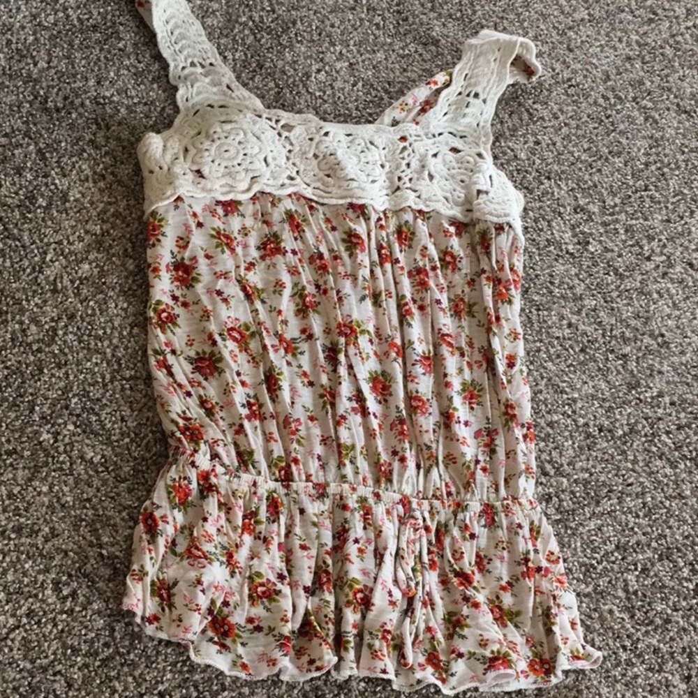 Light weight tank top